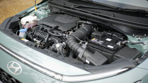 HYUNDAI BAYON HATCHBACK 1.0 TGDi Advance 5dr DCT view 17