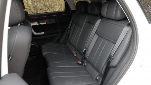 JAECOO 7 ESTATE 1.5T PHEV Luxury 5dr Auto view 12