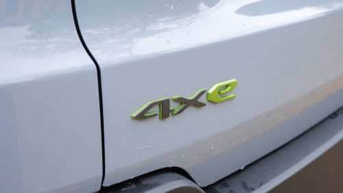 JEEP AVENGER ELECTRIC HATCHBACK 115kW e-Altitude 54kWh 5dr Auto view 9