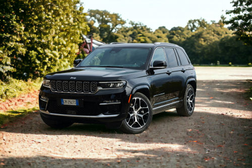 JEEP GRAND CHEROKEE SW 2.0 Turbo 4xe PHEV Summit Reserve 5dr Auto view 4