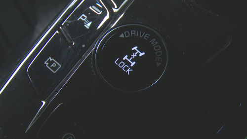 KIA SPORTAGE ESTATE 1.6T GDi PHEV GT-Line 5dr Auto AWD view 3