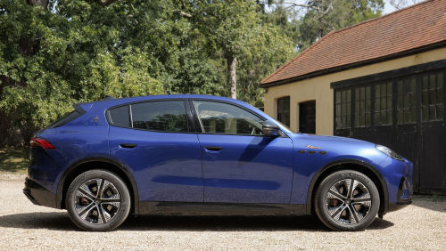 MASERATI GRECALE ELECTRIC ESTATE 410kW Folgore 105kWh 5dr Auto view 8