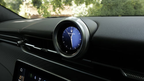 MASERATI GRECALE ELECTRIC ESTATE 410kW Folgore Extended Range 105kWh 5dr Auto view 12