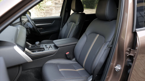 MAZDA CX-80 ESTATE 2.5 PHEV Homura Plus 5dr Auto AWD [Conv/Panorama] view 5