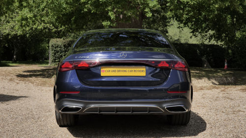 MERCEDES-BENZ E CLASS DIESEL SALOON E220d Exclusive Premium Plus 4dr 9G-Tronic view 10