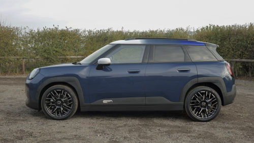 MINI ACEMAN ELECTRIC HATCHBACK 135kW E Exclusive [Level 2] 43kWh 5dr Auto view 18