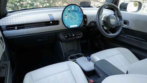 MINI COOPER HATCHBACK 1.5 C Classic [Level 1] 5dr Auto view 4