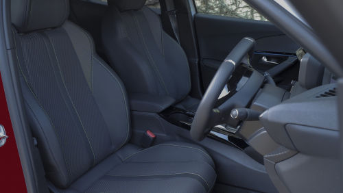 PEUGEOT E-2008 ELECTRIC ESTATE 115kW Allure 54kWh 5dr Auto view 17