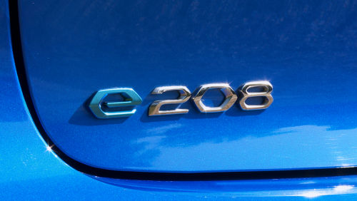 PEUGEOT E-208 ELECTRIC HATCHBACK 100kW GT 50kWh 5dr Auto view 14
