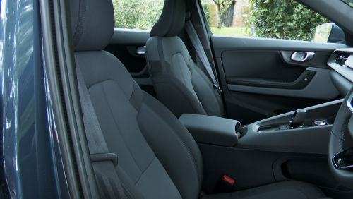 POLESTAR 2 FASTBACK 200kW 70kWh Standard Range SM Pilot/Plus 5dr Auto view 8