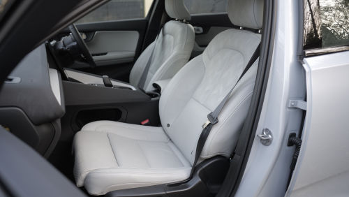 POLESTAR 2 FASTBACK 200kW 70kWh Standard Range SM Pilot/Plus 5dr Auto view 10