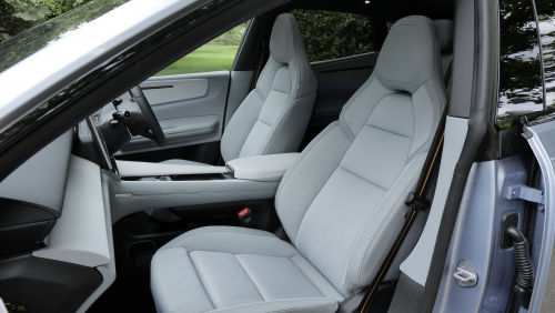 POLESTAR 4 ESTATE 400kW 100kWh Long Range Dual Motor Plus 5dr Auto view 8