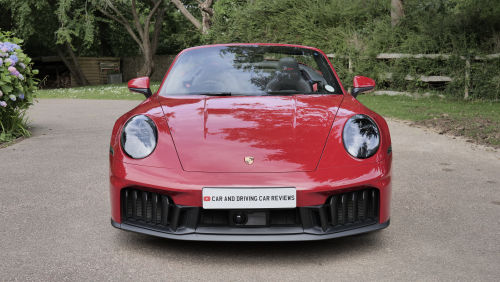 PORSCHE 911 [992] CARRERA 4 CABRIOLET GTS t-Hybrid 2dr PDK view 4