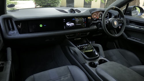 PORSCHE CAYENNE COUPE GTS 5dr Tiptronic S [5 Seat] view 8