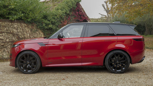 LAND ROVER RANGE ROVER SPORT ESTATE SPECIAL EDITIONS 4.4 P635 V8 SV Edition Two 5dr Auto view 17