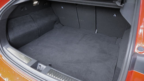 RENAULT RAFALE ESTATE E-Tech PHEV Atelier Alpine AWD 5dr Auto view 3