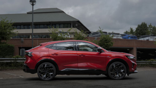 RENAULT RAFALE ESTATE E-Tech PHEV Atelier Alpine AWD 5dr Auto view 9