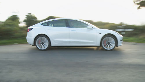 TESLA MODEL 3 SALOON Long Range RWD 4dr Auto view 1