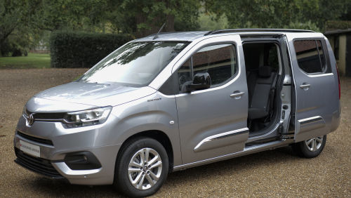 TOYOTA PROACE CITY VERSO ELECTRIC ESTATE 100kW Icon L1 50kWh 5dr Auto view 5