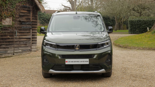 VAUXHALL COMBO LIFE ELECTRIC ESTATE 100kW Design XL 52kWh 5dr Auto [7 Seat] view 27