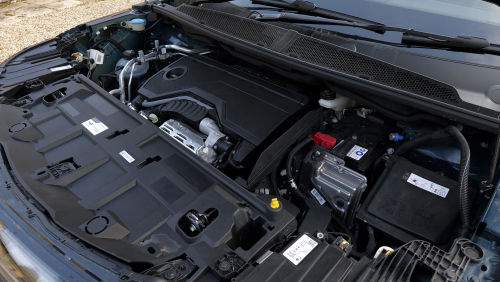 VAUXHALL GRANDLAND ELECTRIC HATCHBACK  view 4