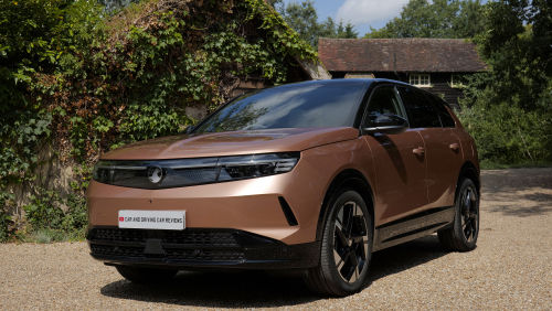 VAUXHALL GRANDLAND HATCHBACK 1.2 Hybrid [136] Ultimate 5dr e-DCT6 [Fixed Roof] view 4