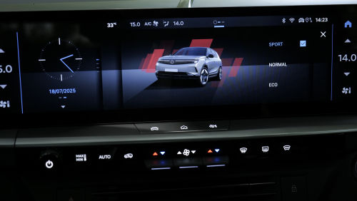 VAUXHALL GRANDLAND HATCHBACK 1.2 Hybrid [136] Ultimate 5dr e-DCT6 [Fixed Roof] view 6