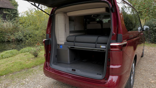 VOLKSWAGEN CALIFORNIA ESTATE 1.5 TSI eHybrid Ocean 5dr 4MOTION DSG view 4