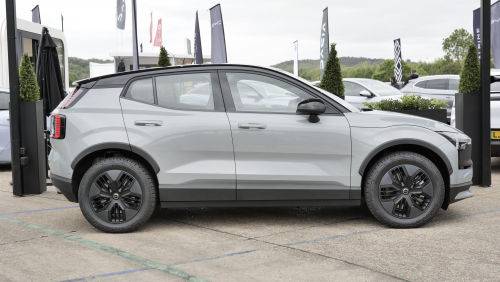 VOLVO EX30 ESTATE 315kW TM Perf Cross Country Ultra 69kWh 5dr Auto view 4