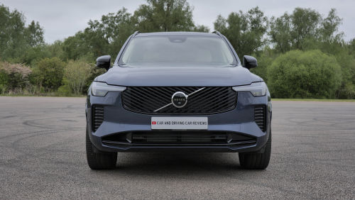 VOLVO XC90 ESTATE 2.0 B5P Core Bright 5dr AWD Geartronic view 24