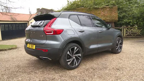 VOLVO XC40 ESTATE 2.0 B4P Plus Black Edition 5dr Auto view 6