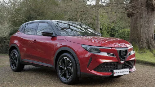 Alfa Romeo Junior  Electric Hatchback 207kW Elettrica Veloce 54kWh 5dr Auto