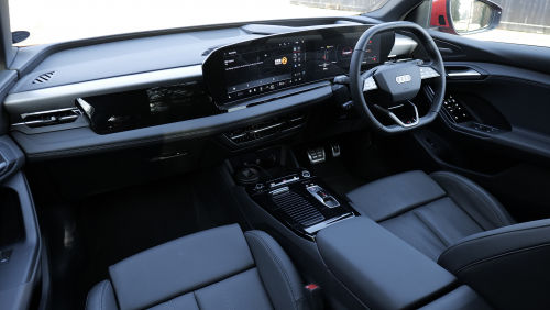 AUDI Q6 E-TRON ESTATE 225kW Performance 100kWh S Line 5dr Auto view 11