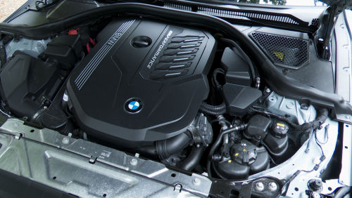 BMW 2 SERIES COUPE 230i M Sport 2dr Step Auto [Tech Pack] view 5