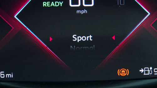 DS DS 3 HATCHBACK 1.2 HYBRID 145 Pallas 5dr e-DSC view 6