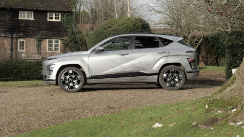 HYUNDAI KONA ELECTRIC HATCHBACK 160kW Advance 65kWh 5dr Auto [Comfort Pack] view 6