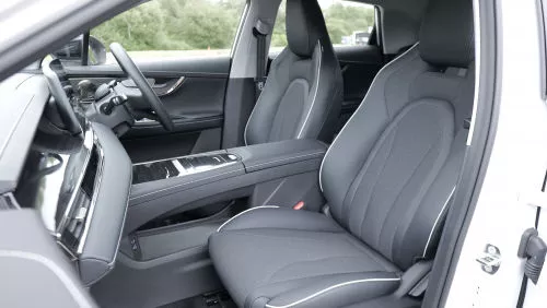 OMODA 5 ELECTRIC ESTATE 155kW Noble 61kWh 5dr Auto view 9