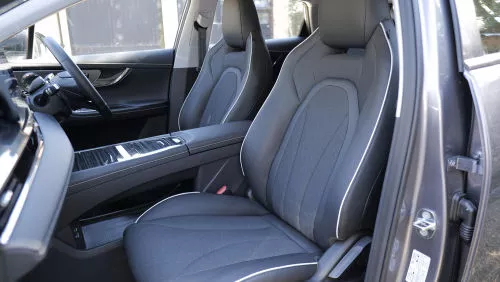 OMODA 5 ELECTRIC ESTATE 155kW Noble 61kWh 5dr Auto view 11