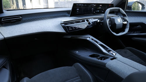 PEUGEOT 3008 ESTATE 1.2 Hybrid 145 Allure 5dr e-DSC6 view 7