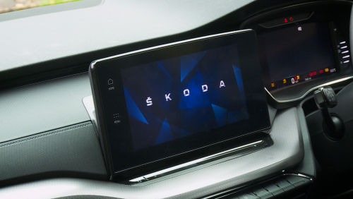 SKODA OCTAVIA ESTATE 1.5 TSI SE Technology 5dr view 6