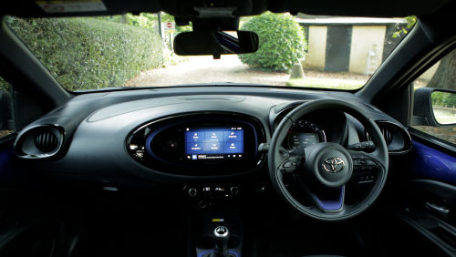 TOYOTA AYGO X HATCHBACK 1.0 VVT-i Edge 5dr view 2