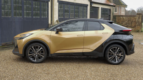 TOYOTA C-HR HATCHBACK 1.8 Hybrid Icon 5dr CVT view 9
