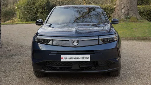 VAUXHALL GRANDLAND HATCHBACK 1.2 Hybrid [136] Ultimate 5dr e-DCT6 [Fixed Roof] view 8