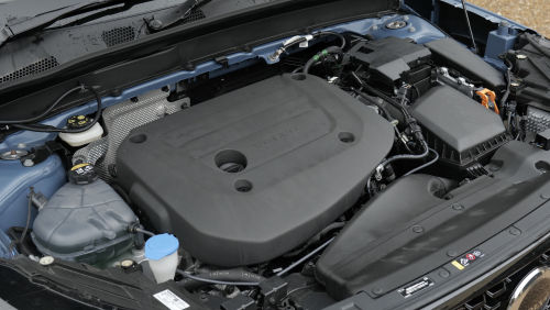VOLVO XC40 ESTATE 2.0 B3P Core 5dr Auto view 45