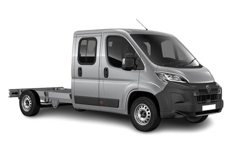 peugeot boxer 2.2 bluehdi 140 chassis crew cab professional front view