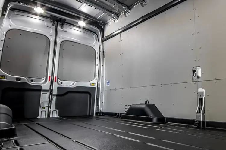 ford transit 2.0 ecoblue 165ps trend premium d/cab dropside dap detail view