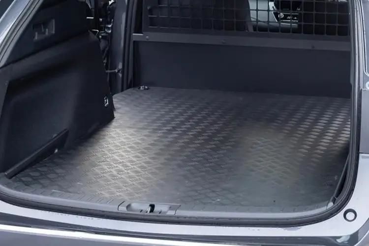 toyota corolla 1.8 vvt-i hybrid 140 commercial auto detail view