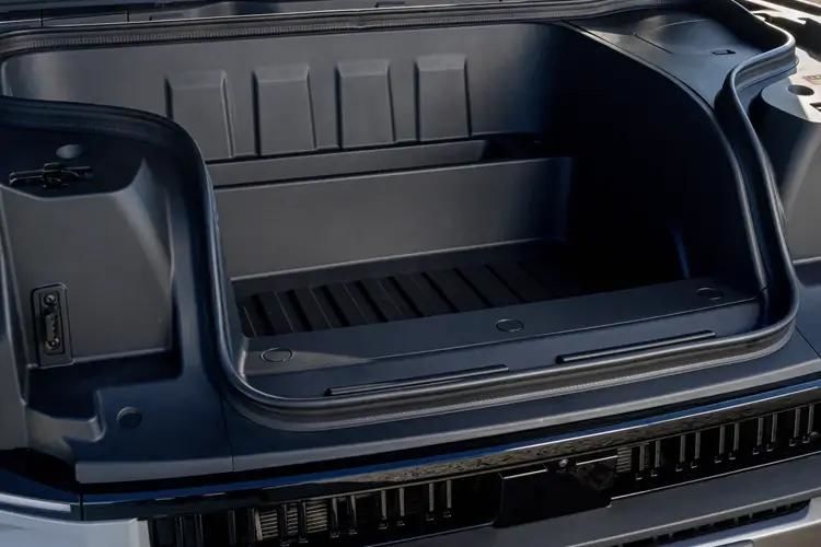 maxus terron 9 325kw luxury double cab pickup 102kwh auto detail view