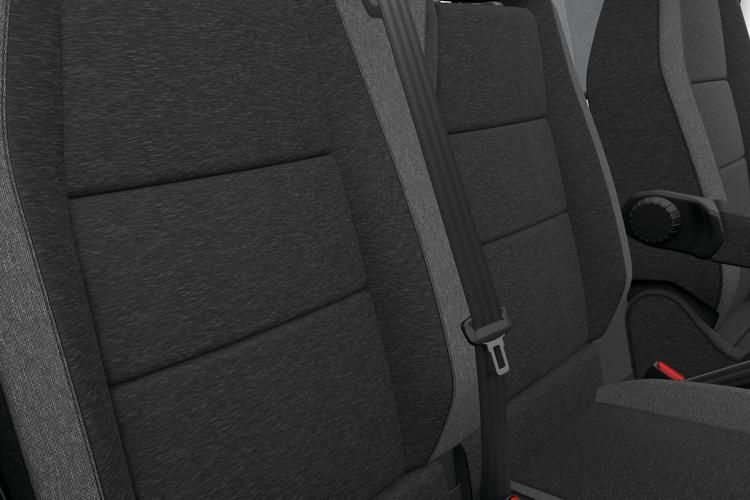 renault master ll35 dci 150 advance low roof d/cab chassis detail view