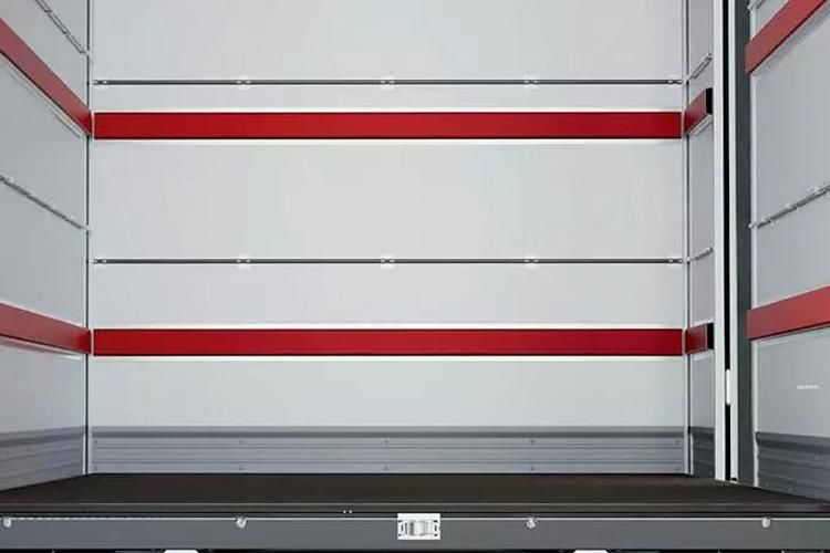 renault master ll35dci 150 advance low roof luton box van detail view